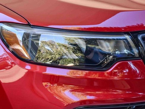 New 2026 Jeep Compass Limited w/ Sun, Sound & Navigation Group image 8