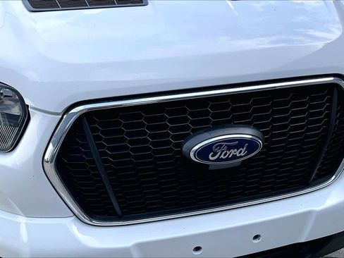 Used 2024 Ford Transit 350 XLT image 27