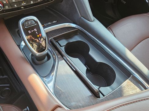 Used 2020 Buick Enclave Avenir w/ Avenir Technology Package image 28