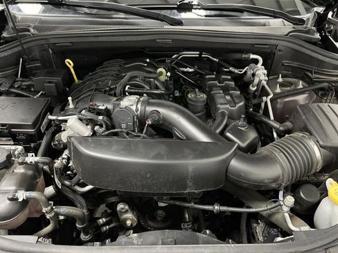 Used 2024 Dodge Durango GT image 42