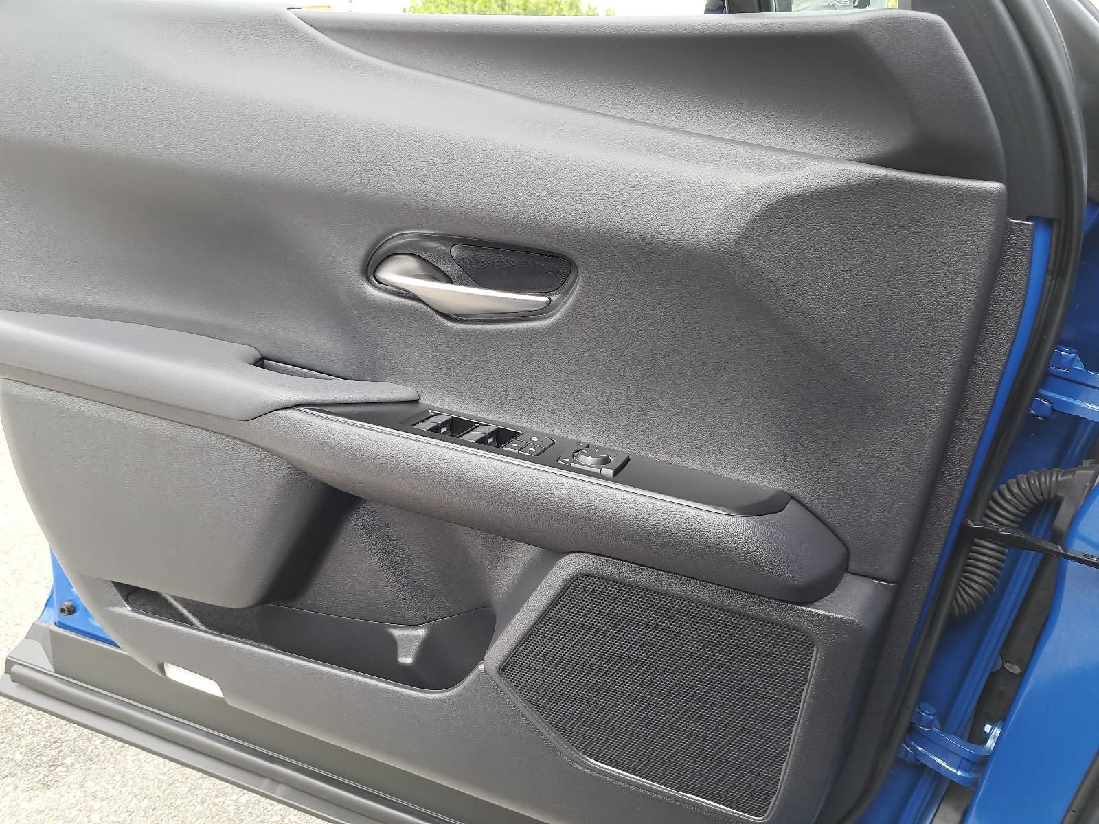 Used 2024 Lexus UX 250h FWD image 30