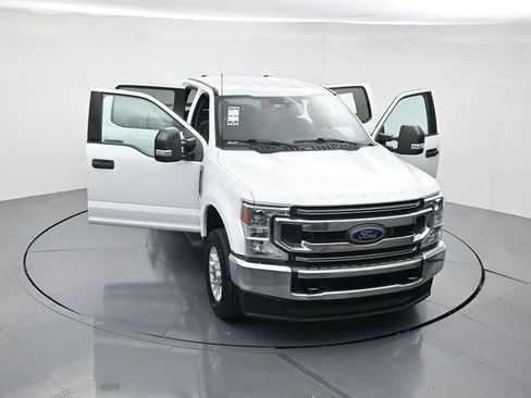 Used 2022 Ford F250 XLT image 45