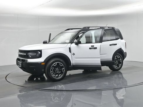 New 2026 Ford Bronco Sport Outer Banks AWD/4WD image 5