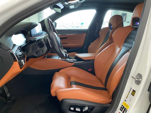 Used 2023 BMW M5 w/ Competition Package image 5