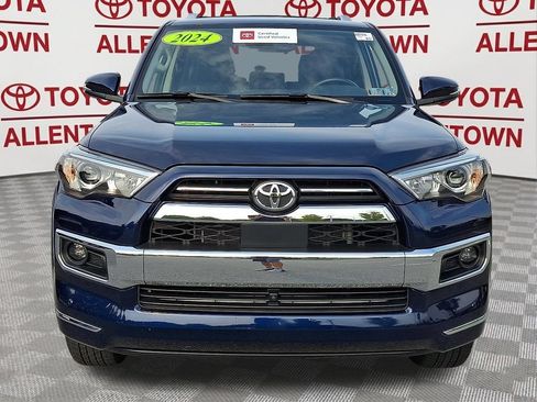 Used 2024 Toyota 4Runner Limited AWD/4WD image 2