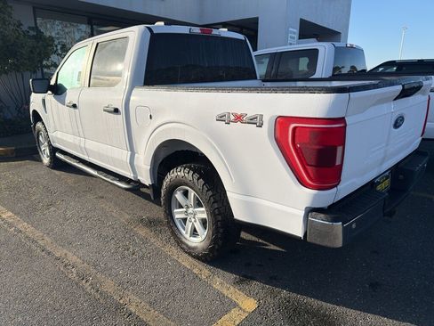 Used 2021 Ford F150 XLT image 3