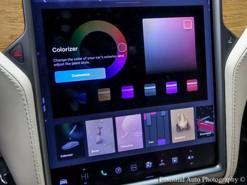 Used 2020 Tesla Model S Performance image 25