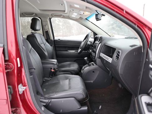 Used 2014 Jeep Compass Limited w/ Sun/Sound Group image 6