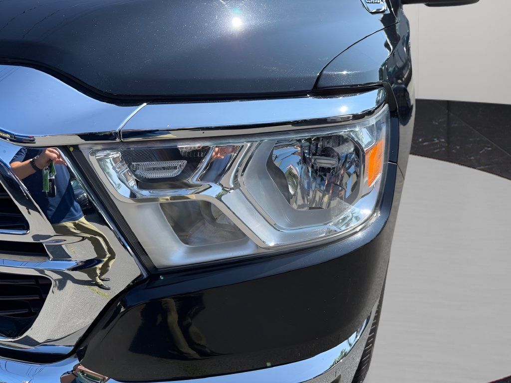 Used 2019 RAM 1500 Big Horn AWD/4WD image 8