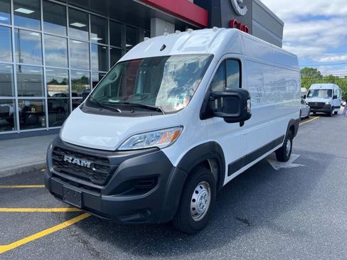 Used 2023 RAM ProMaster 2500 image 4