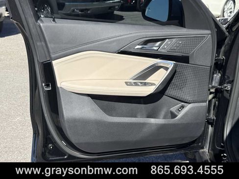 Used 2023 BMW X1 xDrive28i image 16