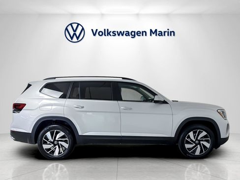 New 2026 Volkswagen Atlas SE image 6