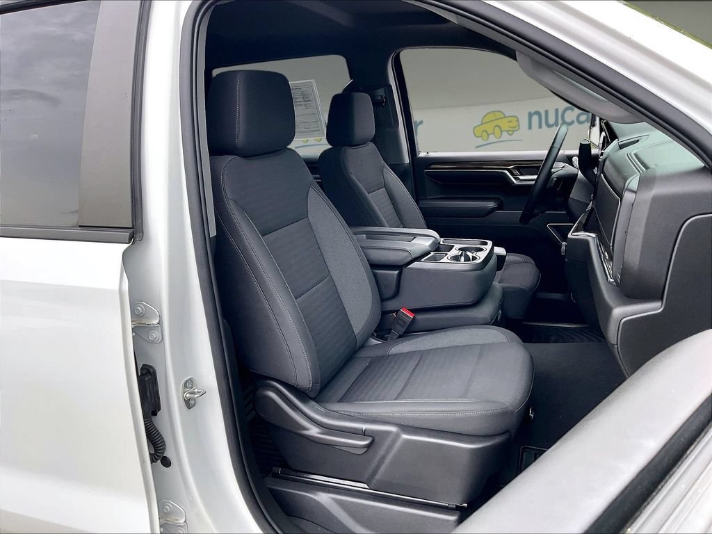 Used 2023 Chevrolet Silverado 1500 RST AWD/4WD image 10