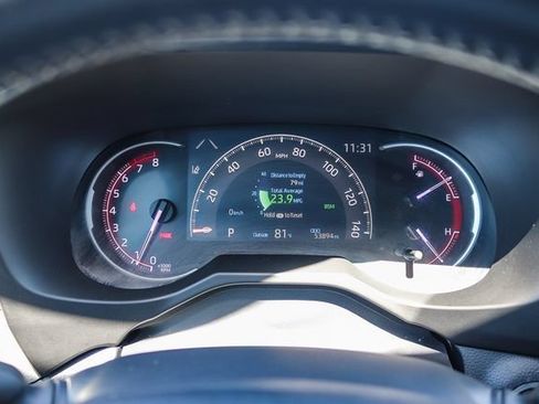 Used 2019 Toyota RAV4 Limited w/ Carpet Mat Package FWD image 25