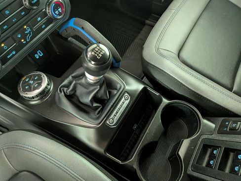 Used 2022 Ford Bronco Black Diamond image 29