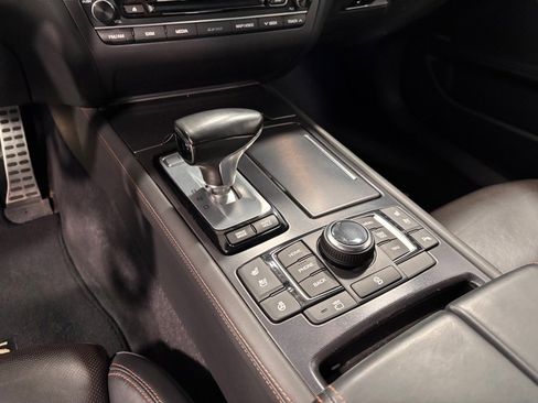 Used 2018 Genesis G80 3.3T Sport image 21