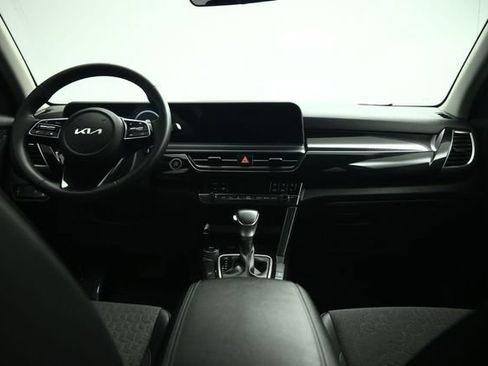 Used 2024 Kia Seltos S FWD image 38