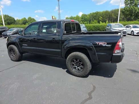 Used 2011 Toyota Tacoma 4x4 Double Cab w/ TRD Sport Pkg image 9