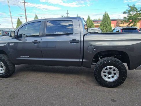 Used 2020 Toyota Tundra SR5 image 5