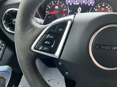 Used 2021 Chevrolet Camaro ZL1 RWD image 31