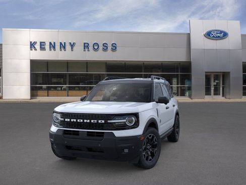 New 2026 Ford Bronco Sport Outer Banks w/ Outer Banks Tech Package+ AWD/4WD image 2