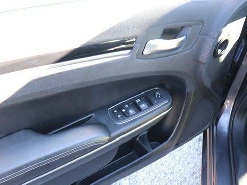 Used 2023 Chrysler 300 S image 12