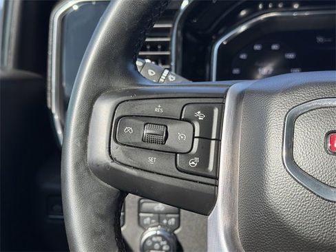 Used 2023 GMC Sierra 1500 Elevation image 28