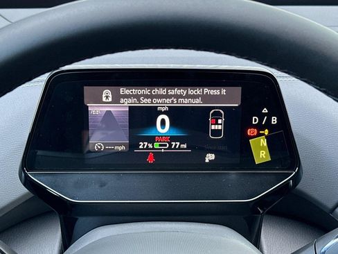 New 2025 Volkswagen ID.4 Pro image 24