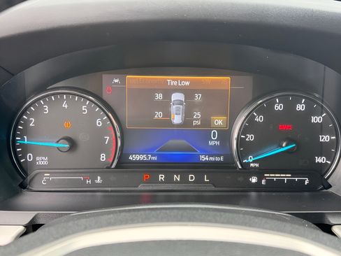 Used 2022 Ford Explorer XLT w/ Equipment Group 202A RWD image 23