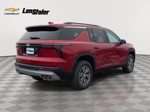 New 2026 Chevrolet Traverse LT w/ Driver Confidence Package image 3