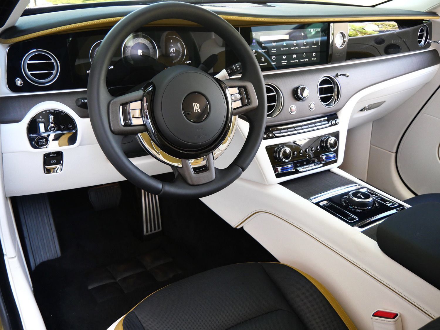 Used 2024 Rolls-Royce Spectre w/ Spectre Launch Package AWD/4WD image 28