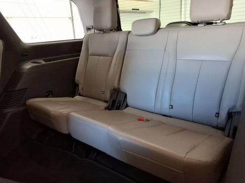 Used 2020 Ford Expedition XLT w/ Equipment Group 202A RWD image 13