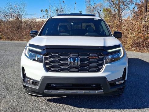 Used 2025 Honda Ridgeline TrailSport+ image 2