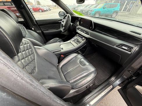 Used 2020 Hyundai Palisade Limited image 17