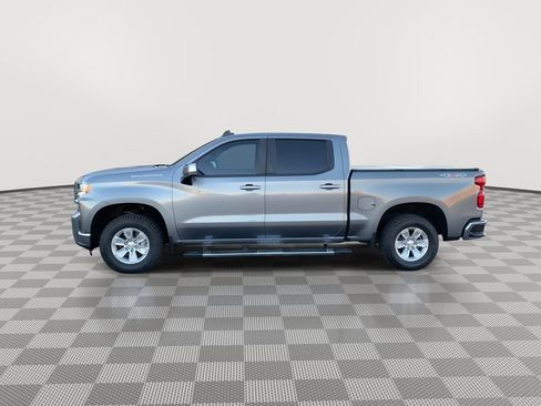 Used 2022 Chevrolet Silverado 1500 LT w/ Bed Protection Package image 4