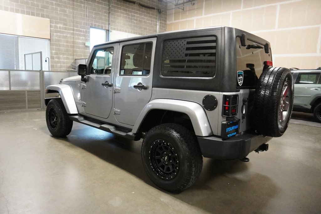 Used 2013 Jeep Wrangler Unlimited Sport AWD/4WD image 3