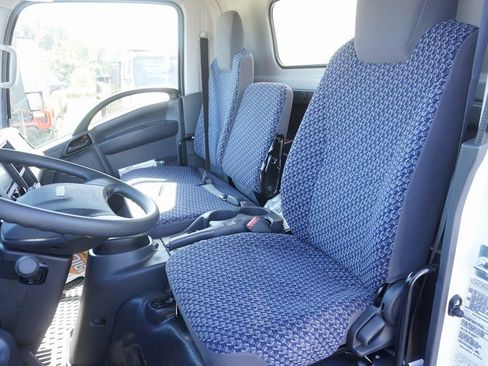 New 2025 Chevrolet Low Cab Forward image 6