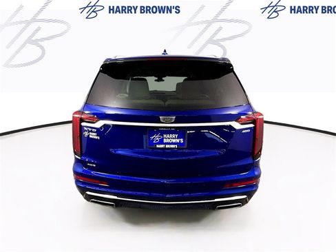 Used 2024 Cadillac XT6 Premium Luxury image 31