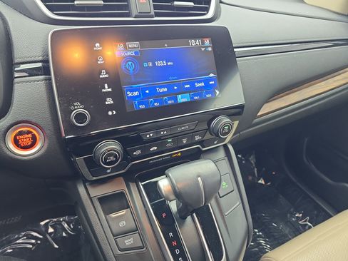Used 2018 Honda CR-V Touring image 20
