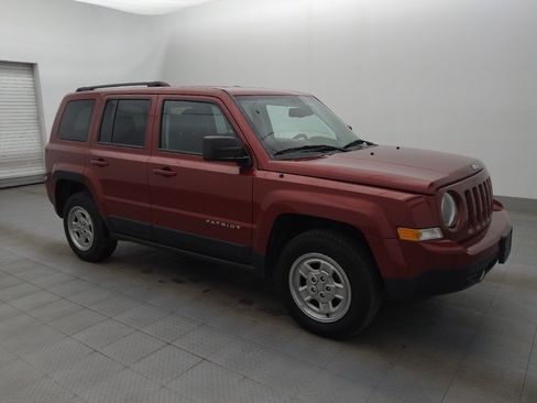 Used 2016 Jeep Patriot Sport w/ Power Value Group image 11