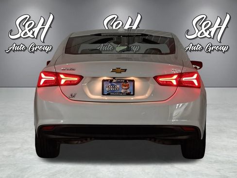 Used 2022 Chevrolet Malibu LT image 21