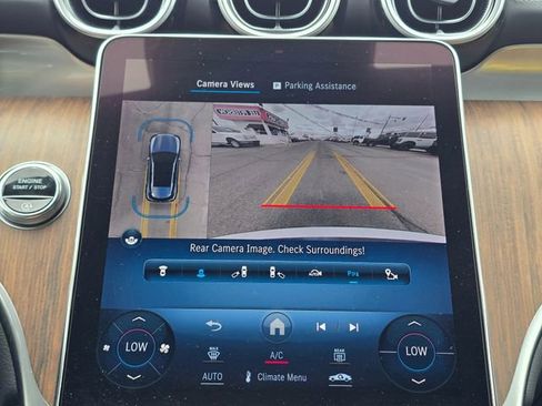 Used 2023 Mercedes-Benz GLC 300 4MATIC image 28
