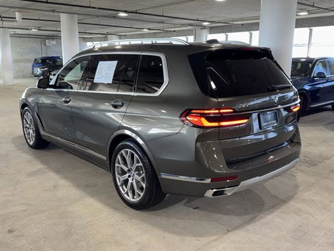 Used 2024 BMW X7 xDrive40i w/ Premium Package AWD/4WD image 6