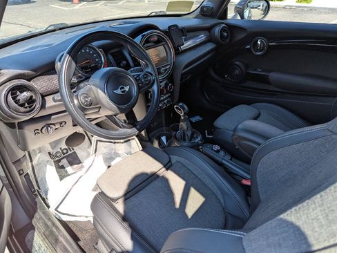 Used 2016 MINI Cooper S FWD image 3