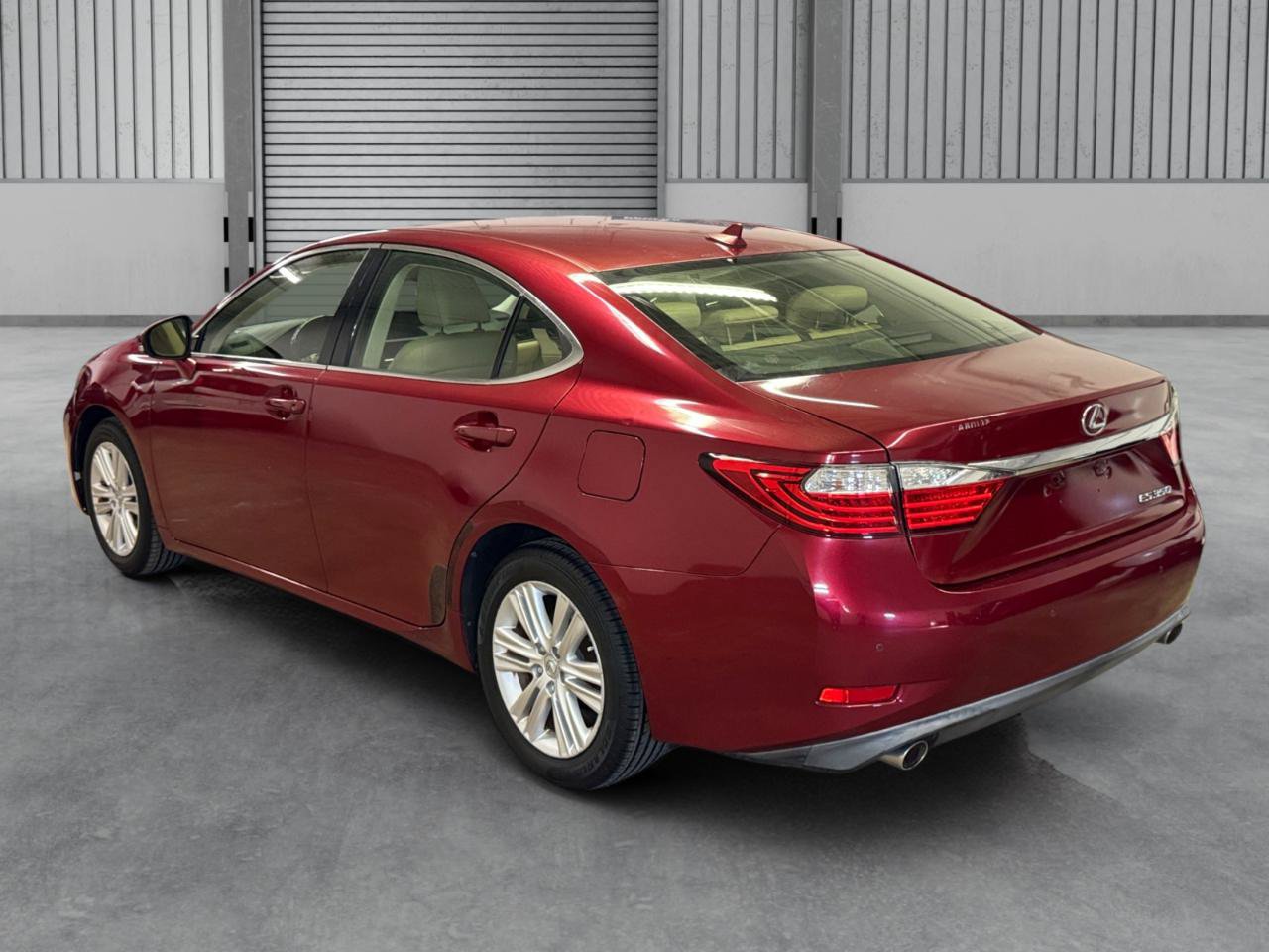 Used 2013 Lexus ES 350 w/ Luxury Pkg FWD image 32