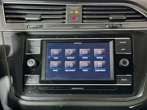 Used 2020 Volkswagen Tiguan S FWD image 14