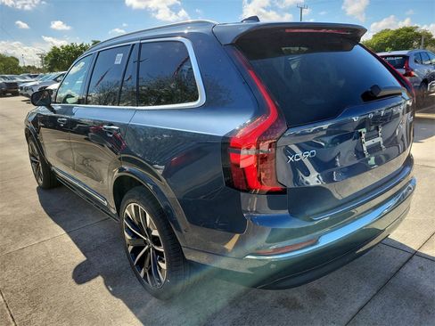 New 2026 Volvo XC90 T8 Plus w/ Protection Package Premier image 3