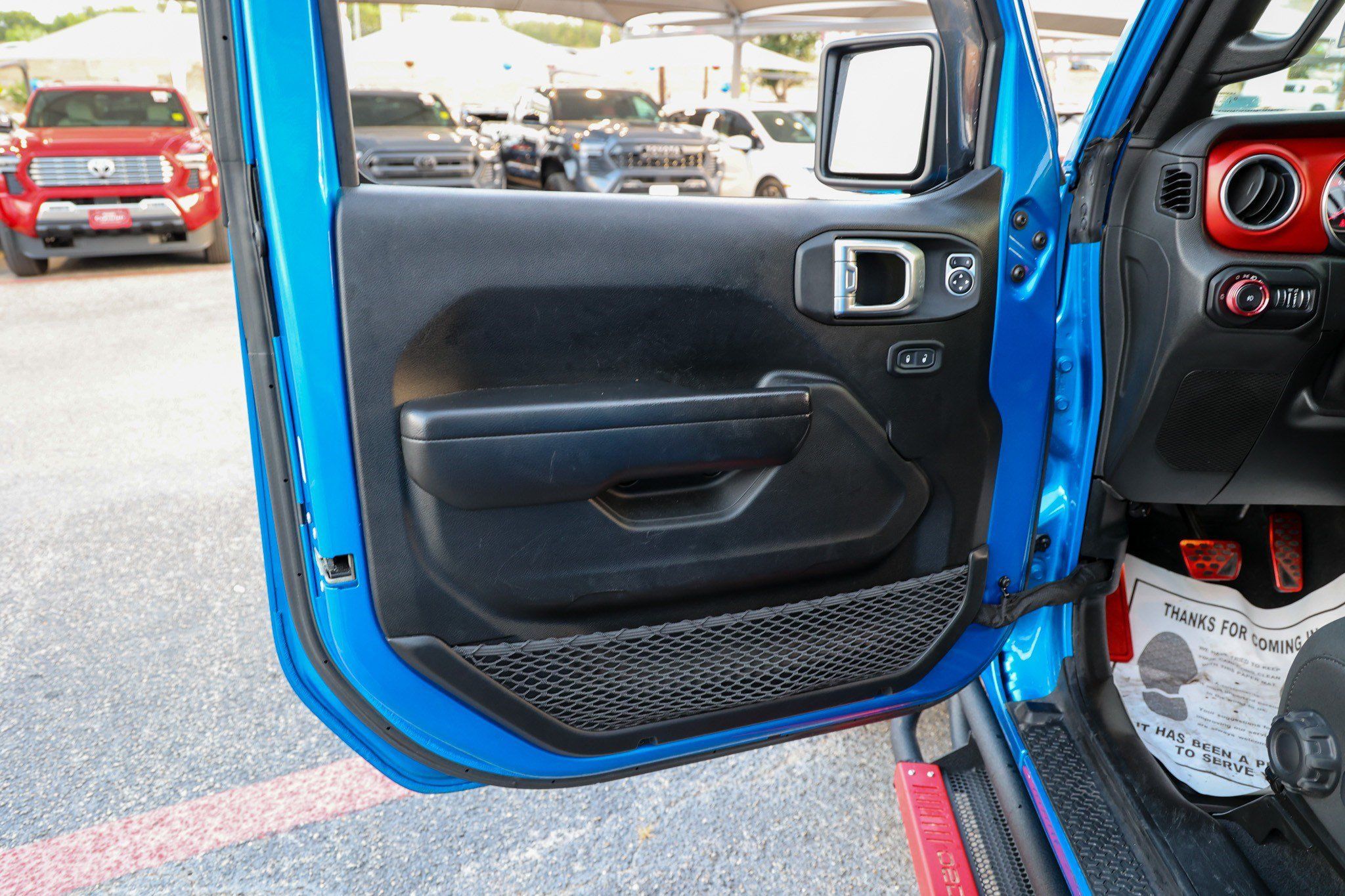 Used 2021 Jeep Wrangler Unlimited Rubicon AWD/4WD image 35