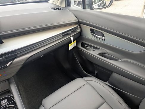 New 2025 Nissan Murano SL AWD/4WD image 17