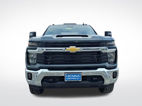New 2026 Chevrolet Silverado 2500 LT w/ Safety Package AWD/4WD image 9